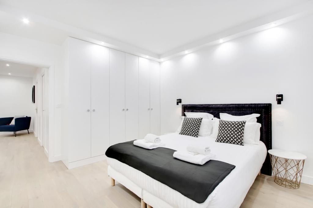 פריז Trocadero/ Eiffel Tower - 3 Bedrooms- All New! מראה חיצוני תמונה